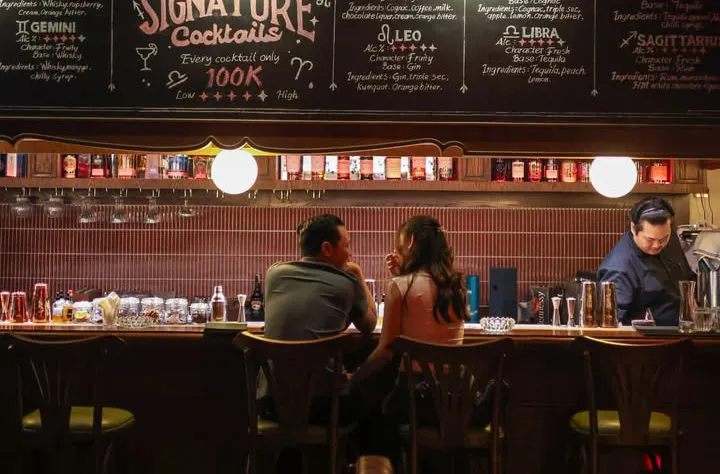 rosi bar senopati jakarta